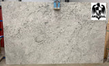 Granite Colonial White Premium <br>Fini : Poli - Lot : 3101 <br>Epaisseur : 1.25'' <br> Dimensions : +,- 127'' x 76'' <br> Indice de prix : $$ <br>