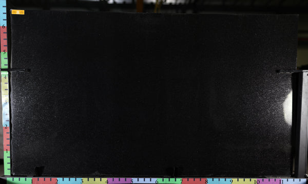 Granite Noir Cambrian Premium <br>Fini : Poli - Lot : 721 <br> Epaisseur : 0.75'' <br> Dimensions : +,- 121 x 78 <br> Indice de prix : $$$ <br> avril-26