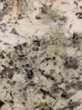 Granite Alaska White <br>Fini : Poli - Lot : 7890 <br>Epaisseur : 1.25'' <br>Dimensions : +/- 114'' x 74'' <br> Indice de prix : $$$ <br>