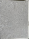 JUMBO Quartz Technistone Noble Quartzite <br>Grade : 1ere Qualite <br>Fini : Poli <br>Epaisseur : 1.25''<br>Dimensions : 126'' x 61''<br>Indice de prix : $$$$ <br>