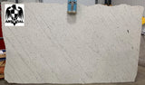 Granite Extreme White Premium  <br>Fini : Poli -  Lot : 1646 <br>Epaisseur : 1.25''  <br>Dimensions : +,- 125'' x 74'' <br> Indice de prix : $$$$ <br>
