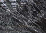 Granite Oscuro Mist Premium  <br>Fini : Poli -  Lot : 45015  <br>Epaisseur : 1.25''  <br>Dimensions : +,- 128'' x 77'' <br> Indice de prix : $$$ <br> ARRIVAGE JANVIER 2027