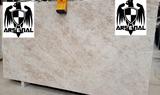 Quartzite TAJ MAHAL Premium  <br>Fini : Poli -  Lot :  29251 <br>Epaisseur : 1.25''  <br>Dimensions : 128'' x 69'' <br> Indice de prix : $$ <br> ARRIVAGE FIN JUIN 2025