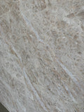 Quartzite TAJ MAHAL Premium  <br>Fini : Poli -  Lot :  29251 <br>Epaisseur : 1.25''  <br>Dimensions : 128'' x 69'' <br> Indice de prix : $$$$ <br>